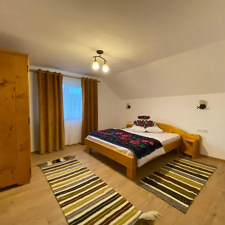 Casa Din Guest house *